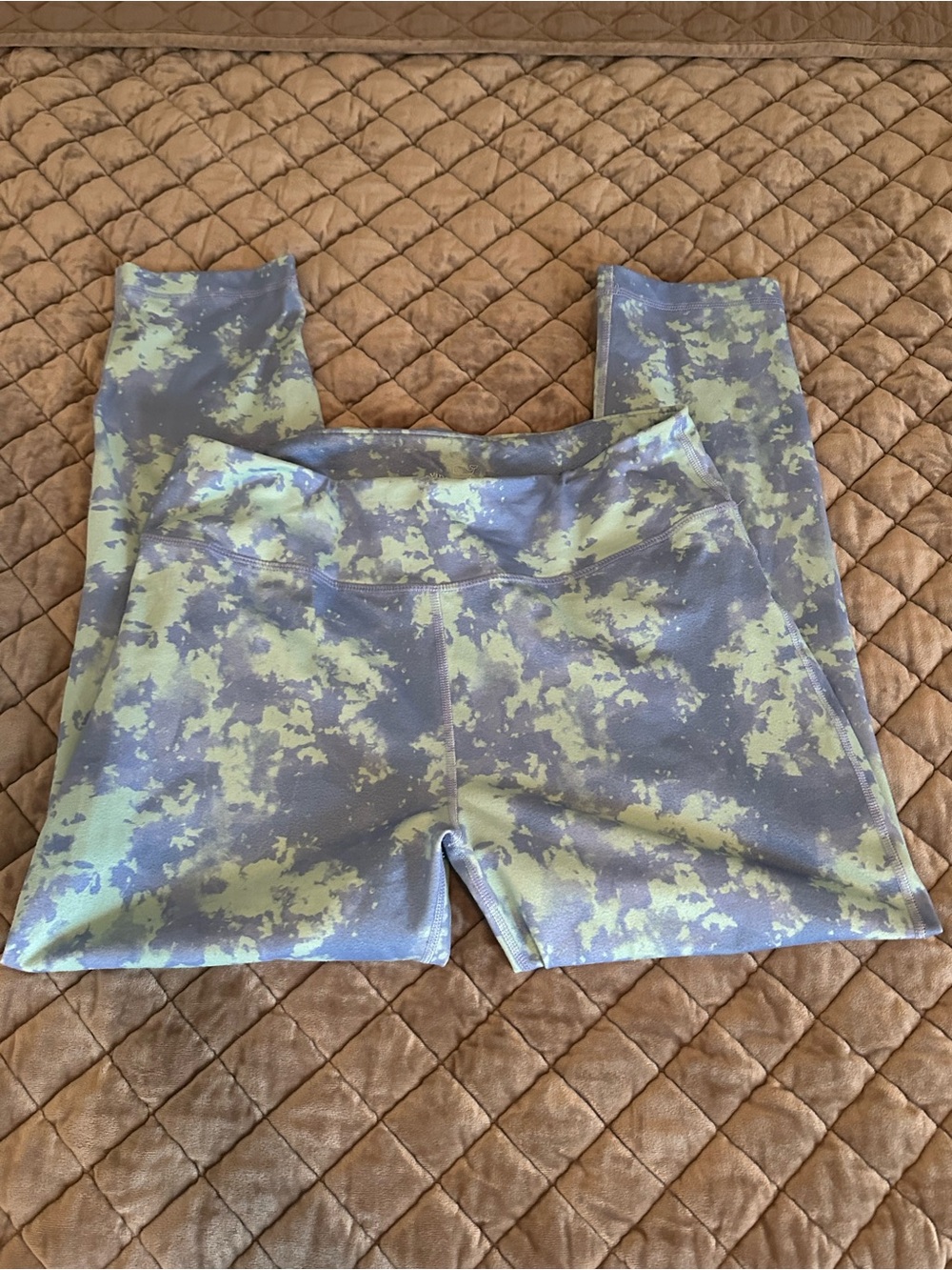 Vineyard Vines Performance Leggings